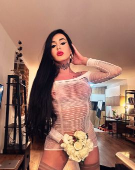 Amanda Top