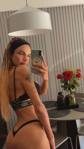 Florencia Kardashian