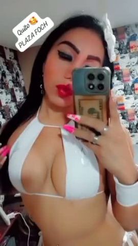 Jaslene González 