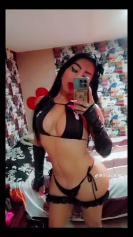 Jaslene González 