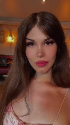 Victoria Jolie