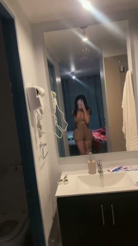 Neubelly 