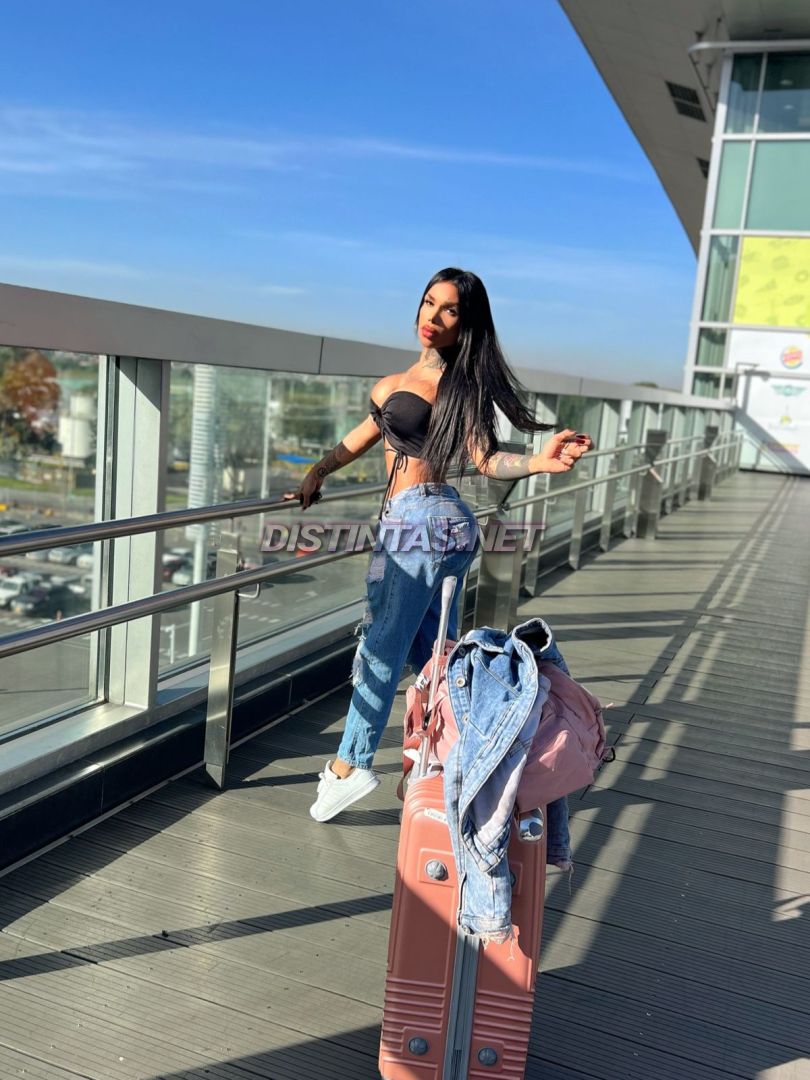 Ximena Golden