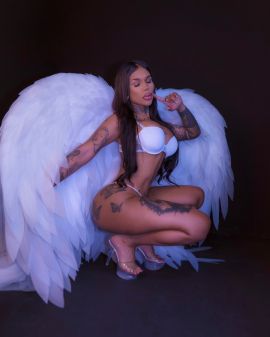 Ximena Golden