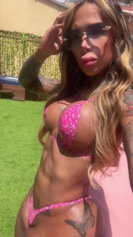 Ximena Golden