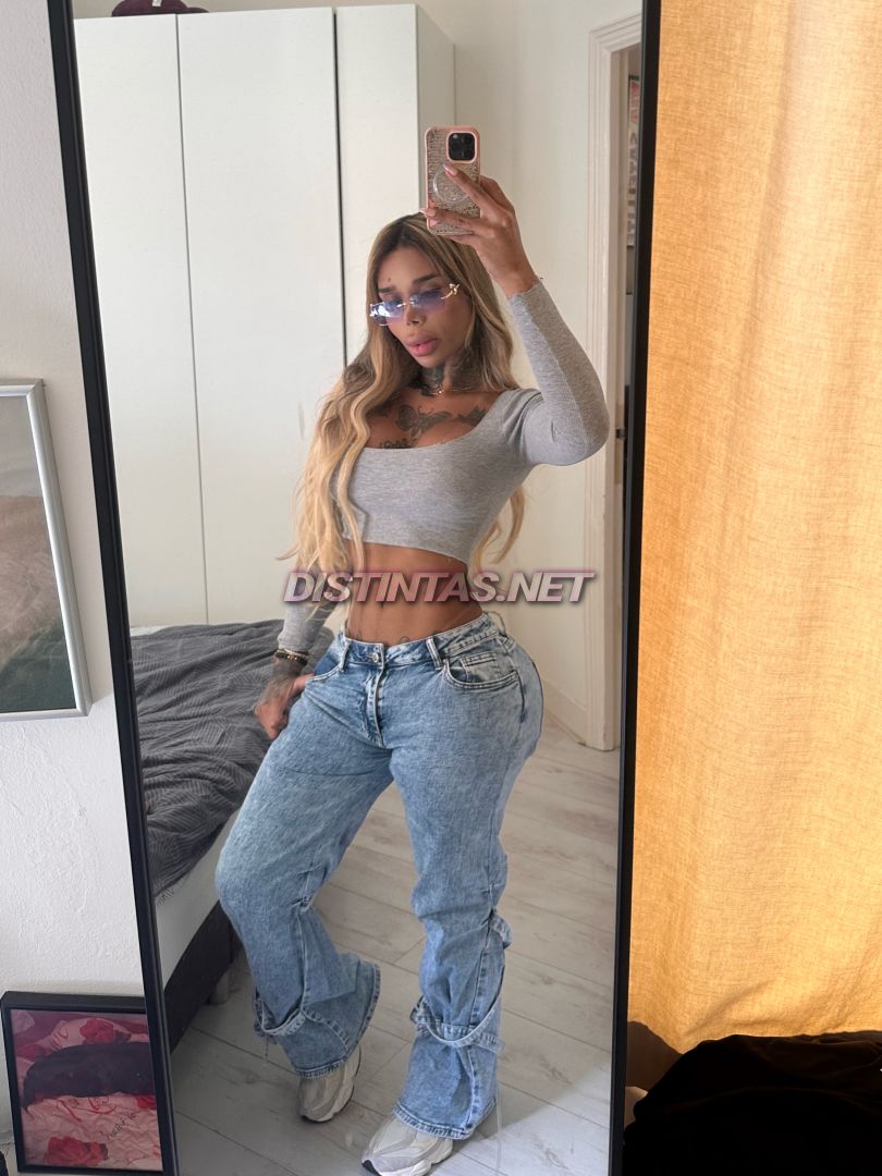 Ximena Golden