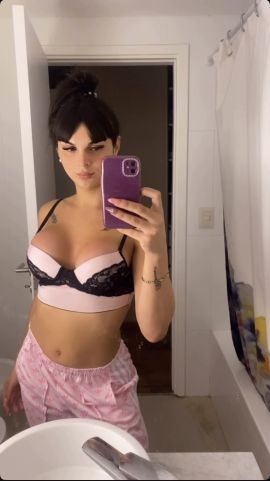 Nicole M