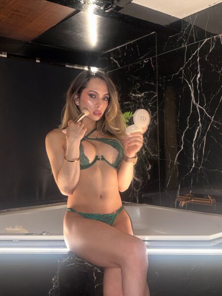 Travesti Escort Alexandra Leon 	 Rotterdam
