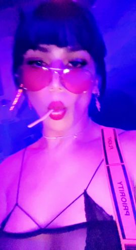 LiLi Kinky