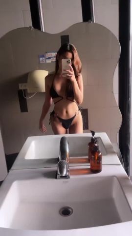 Alisya Nina