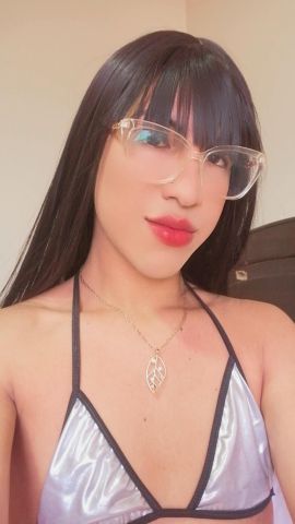 Alexandra Yoza
