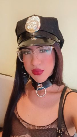 Alexandra Yoza