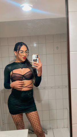 Alexandra Yoza