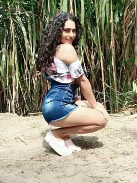 Morenita Caliente 