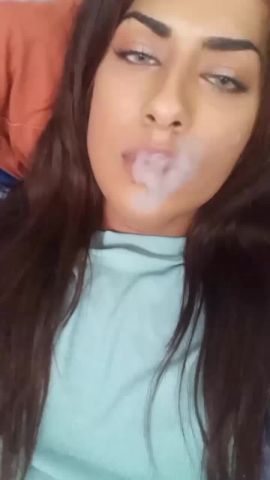 Morenita Caliente 