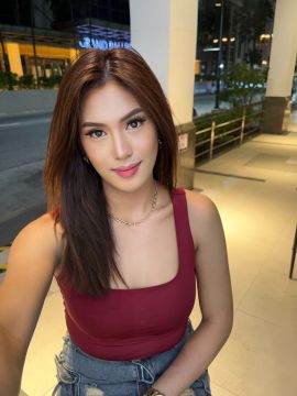 Gorgeous Danna