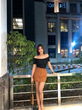 Gorgeous Danna