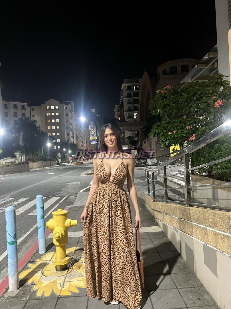 Gorgeous Danna