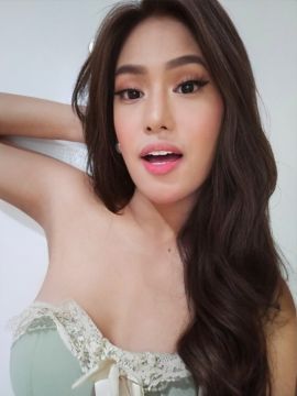 Gorgeous Danna