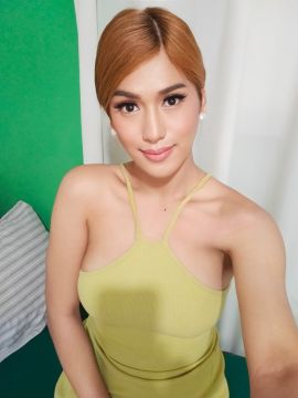 Gorgeous Danna