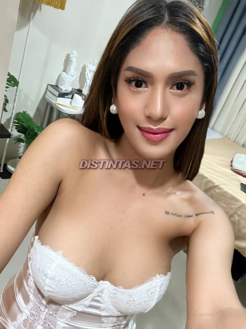Gorgeous Danna