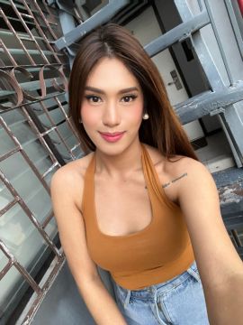 Gorgeous Danna