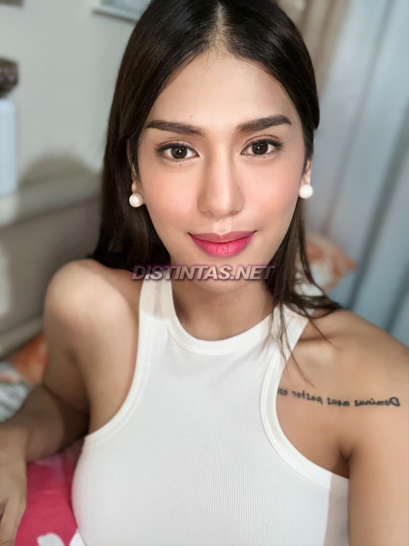 Gorgeous Danna