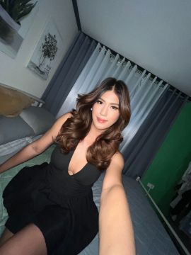 Gorgeous Danna