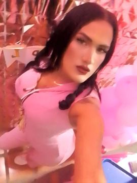 Emily Dayana 