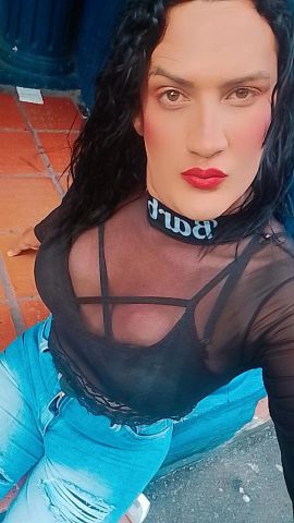 Emily Dayana 