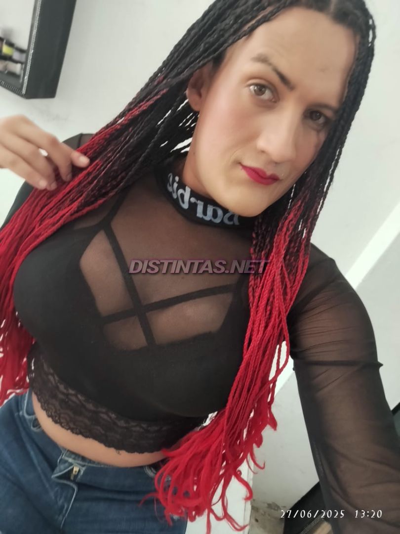 Emily Dayana 