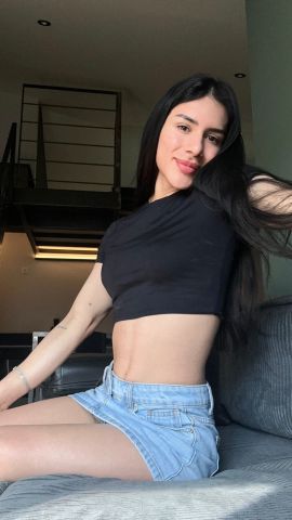 Isabella Rey