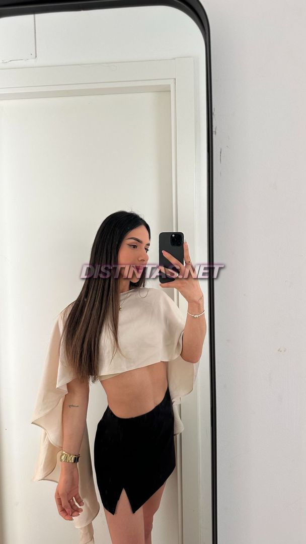 Isabella Rey