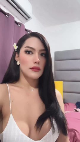Genesis Sandoval 