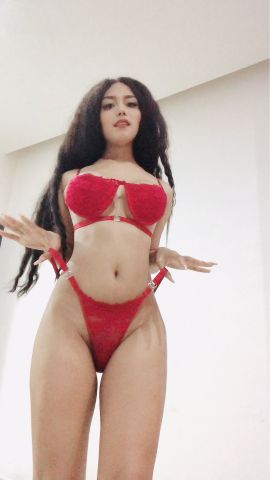 Genesis Sandoval 