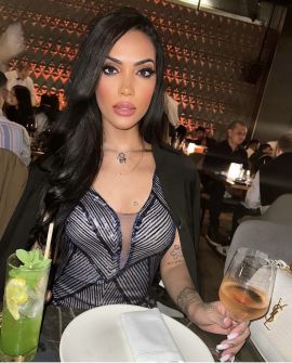 Anitta 100% feminine