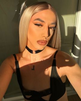 Eva