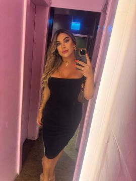 Ella G