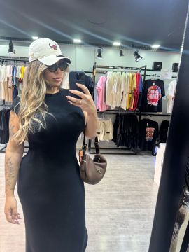 Ella G