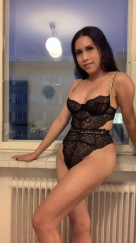 Zyiera Ozawa 