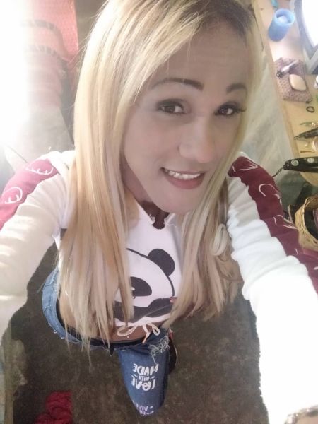 Soy Carolina chica trans de Charallave y Caracas tengo pack de fotos y vídeos solicita mi servicio llámame