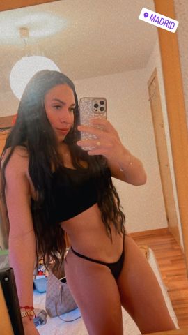Laura Naomi*