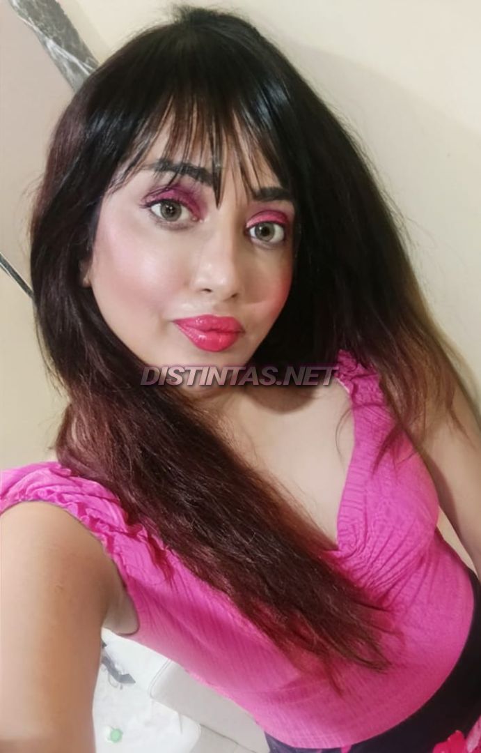  Shemale Sunayna