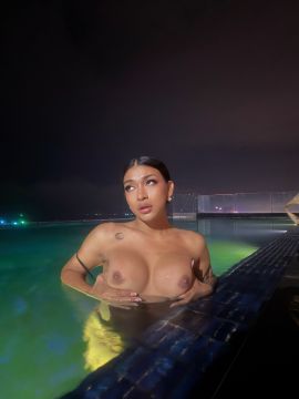 Luna Chanel