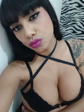 Danna Versatil