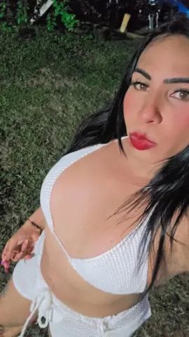Daniela Love
