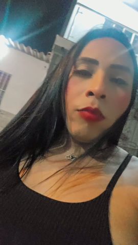 Daniela Love