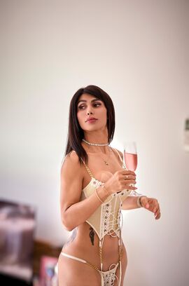 Katy Gabriella 