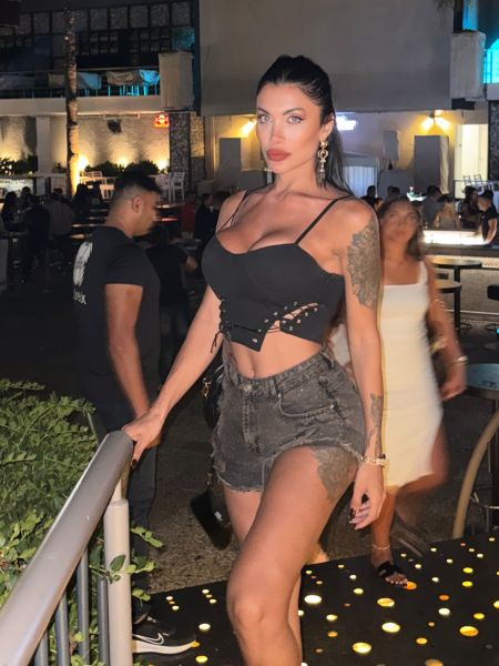 Trans eskortlar
 Heves Guzel 	 Antalya