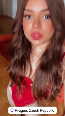 SEXY MEGAN 
